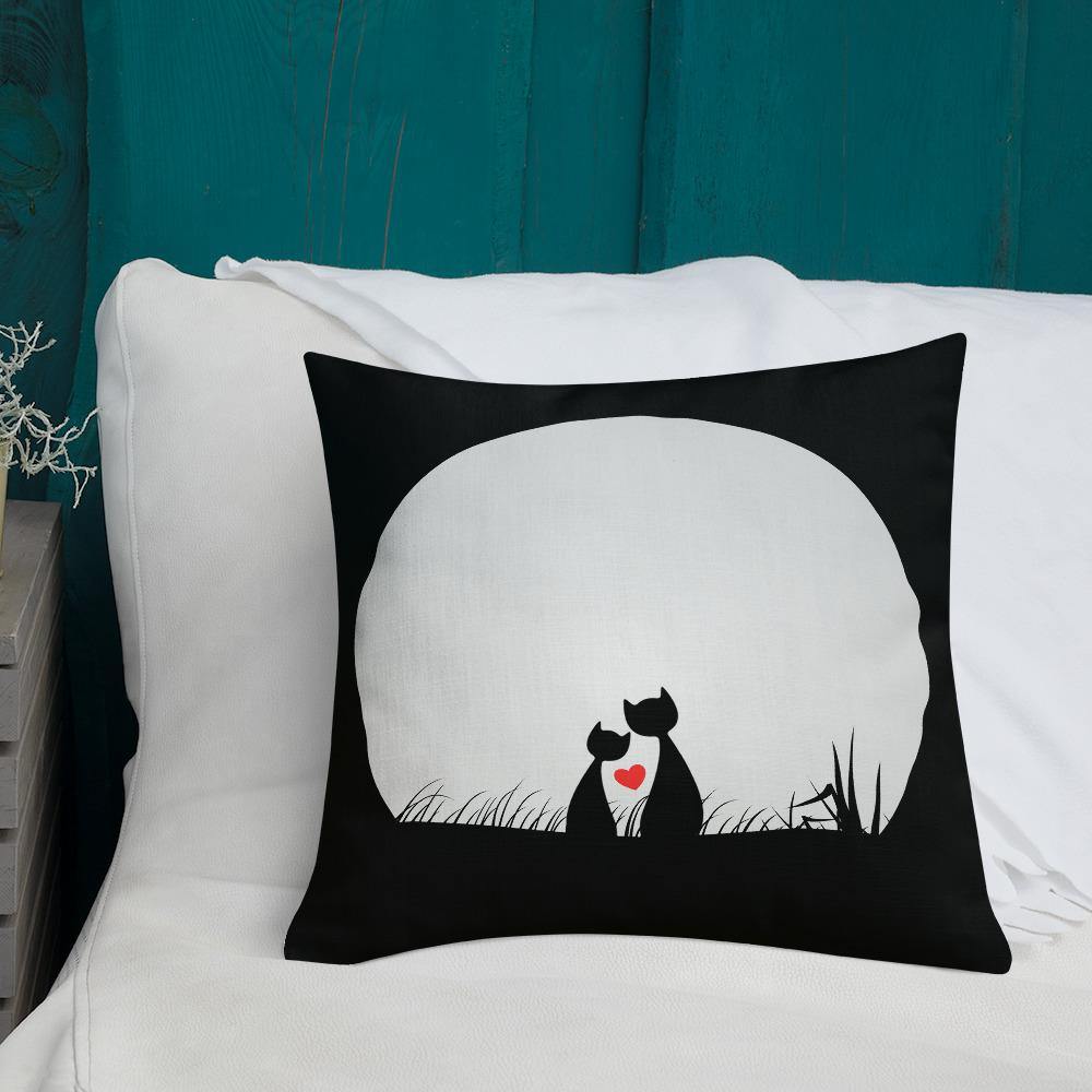 Cats in Love Throw Pillow - Schoppix Gifts