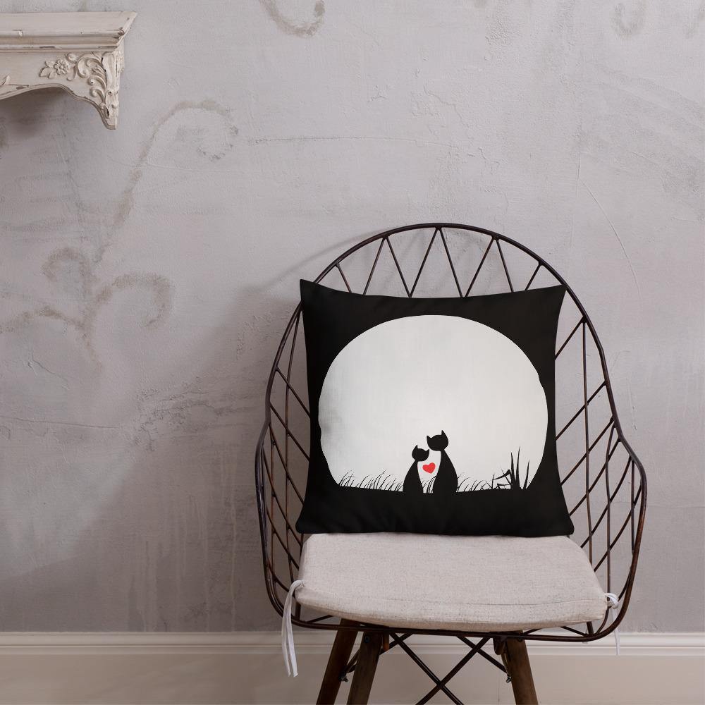 Cats in Love Throw Pillow - Schoppix Gifts