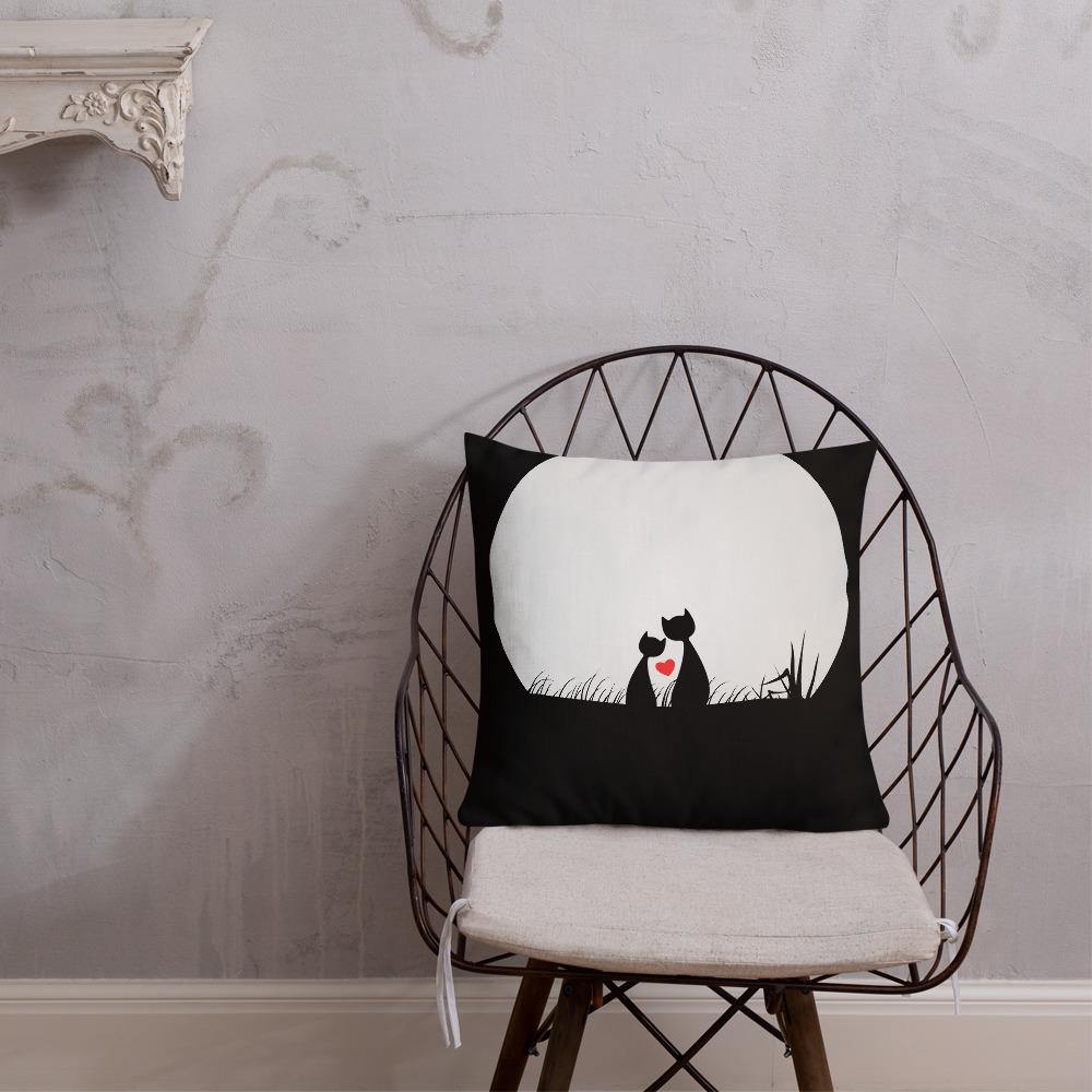 Cats in Love Throw Pillow - Schoppix Gifts