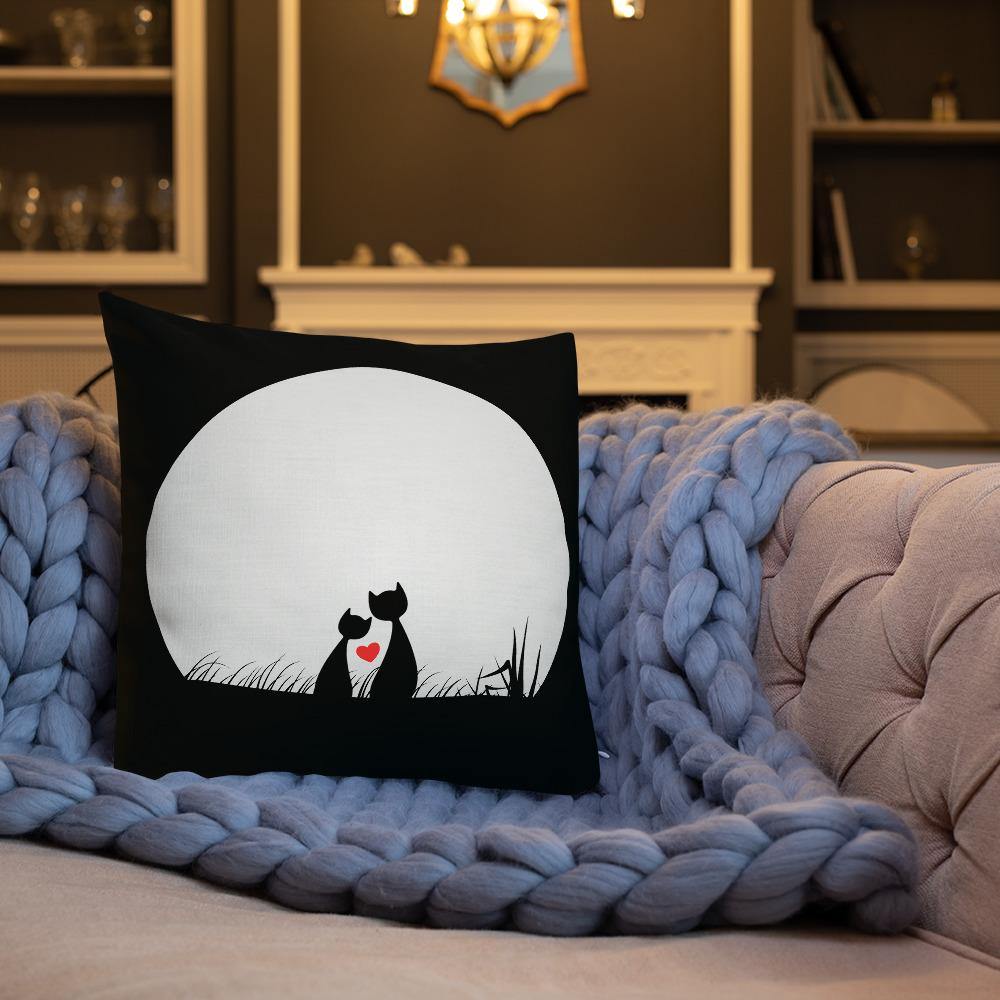Cats in Love Throw Pillow - Schoppix Gifts