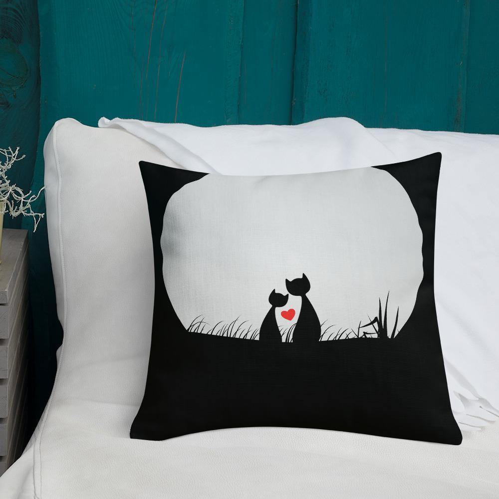 Cats in Love Throw Pillow - Schoppix Gifts