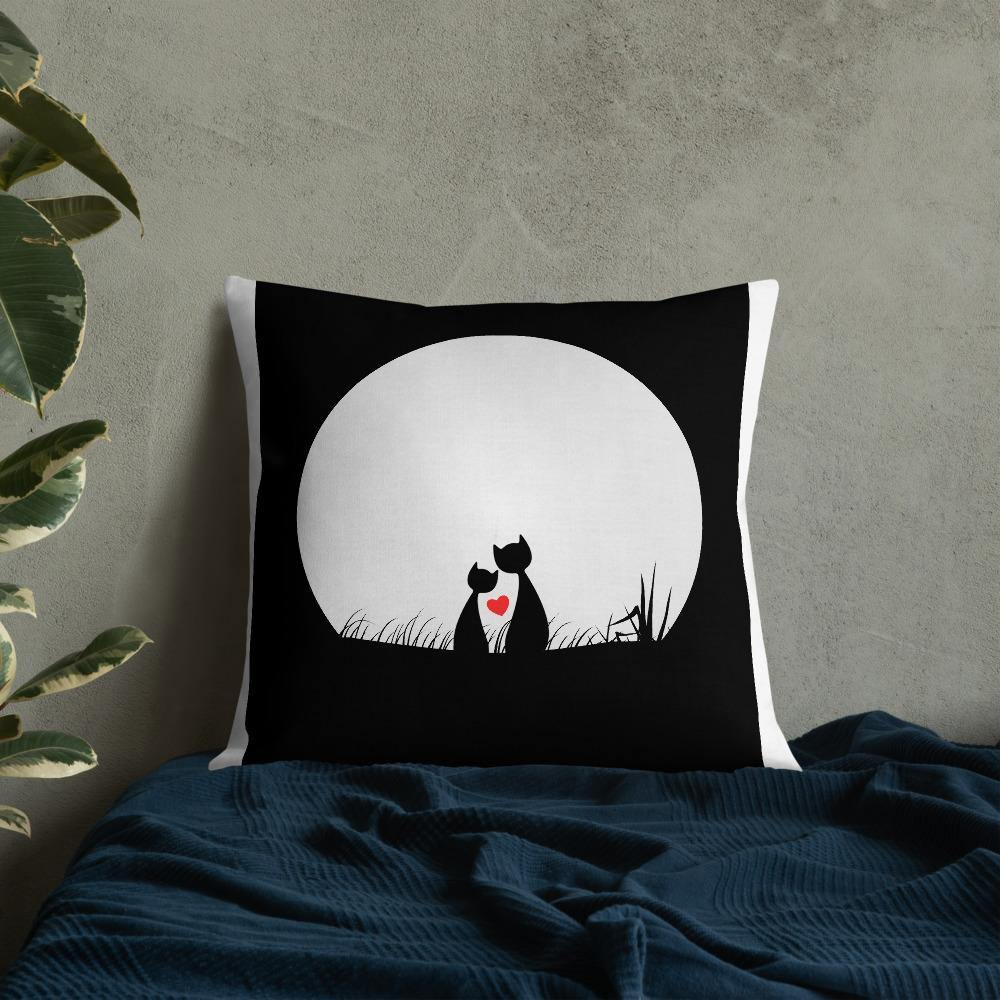 Cats in Love Throw Pillow - Schoppix Gifts