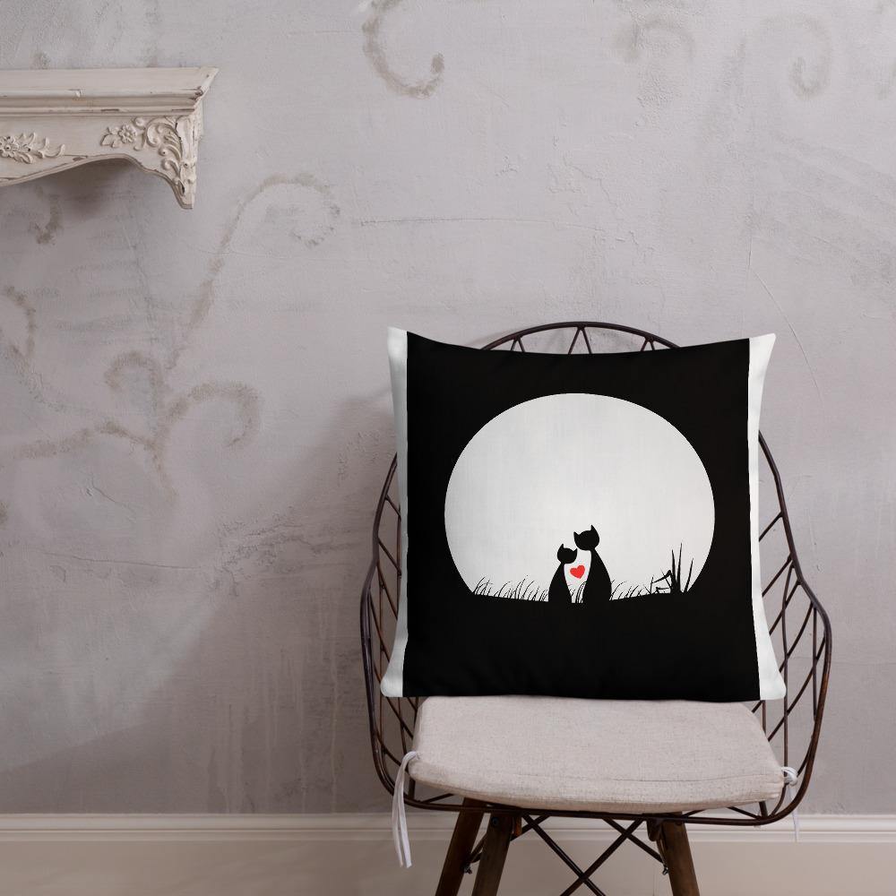 Cats in Love Throw Pillow - Schoppix Gifts