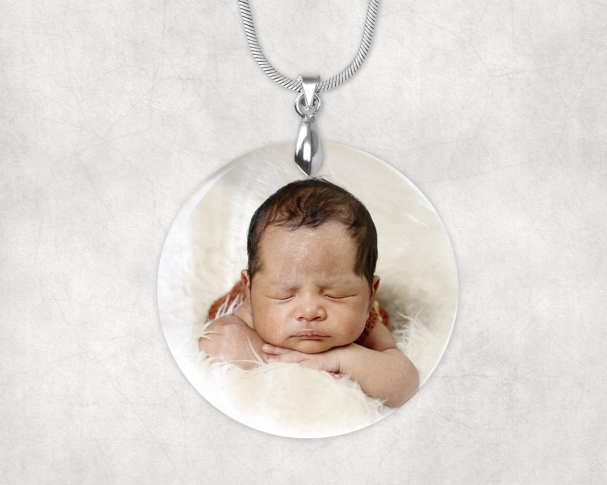 Create Your Own Round Shaped Natural Shell Pendant - Schoppix Gifts
